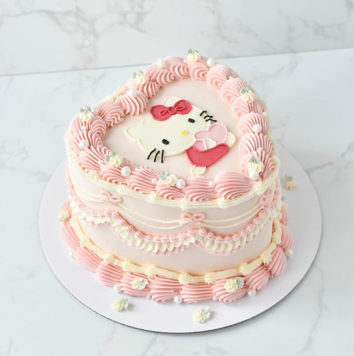 Drawing Vintage Cake