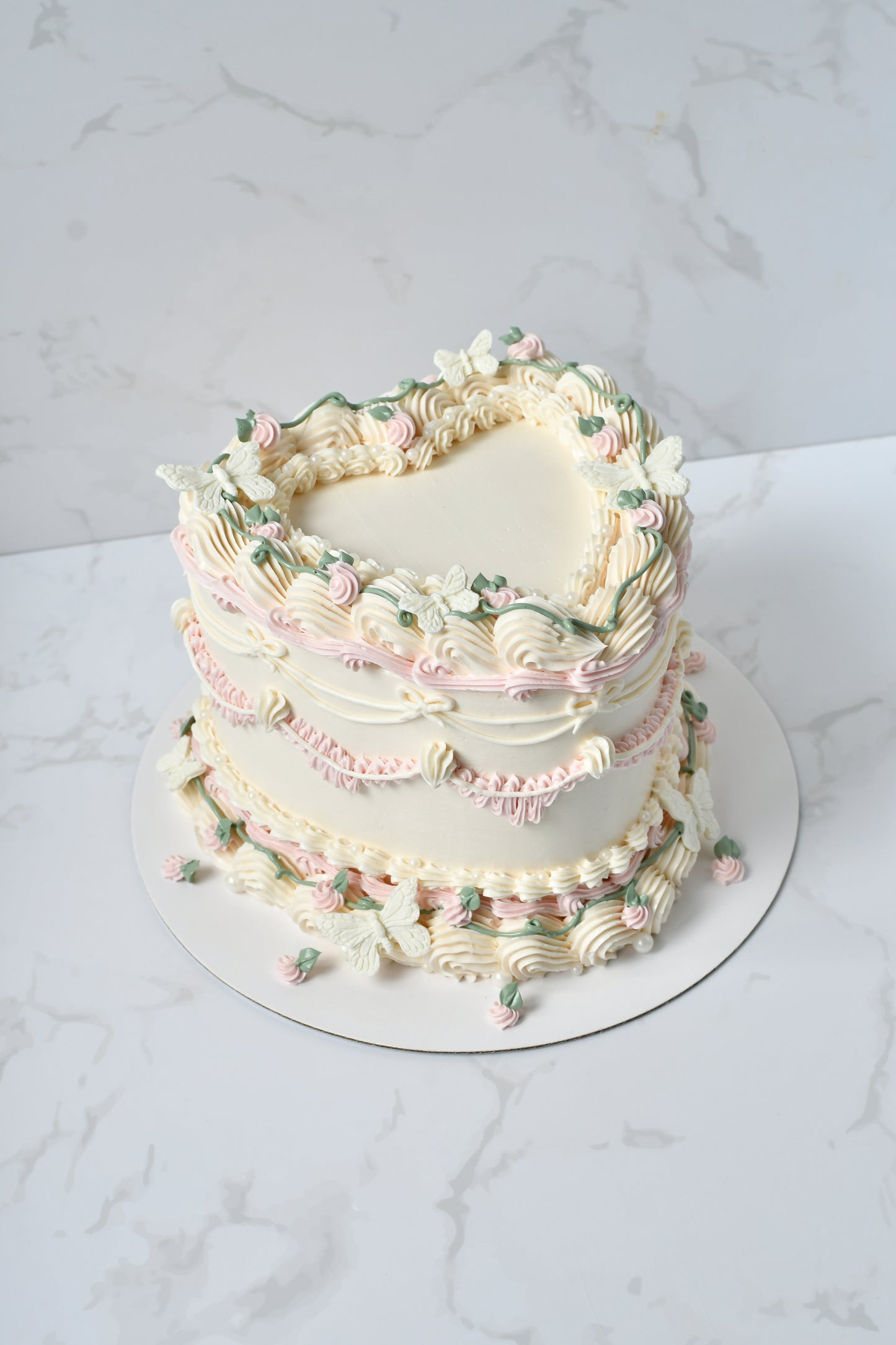 Basic Vintage Cake