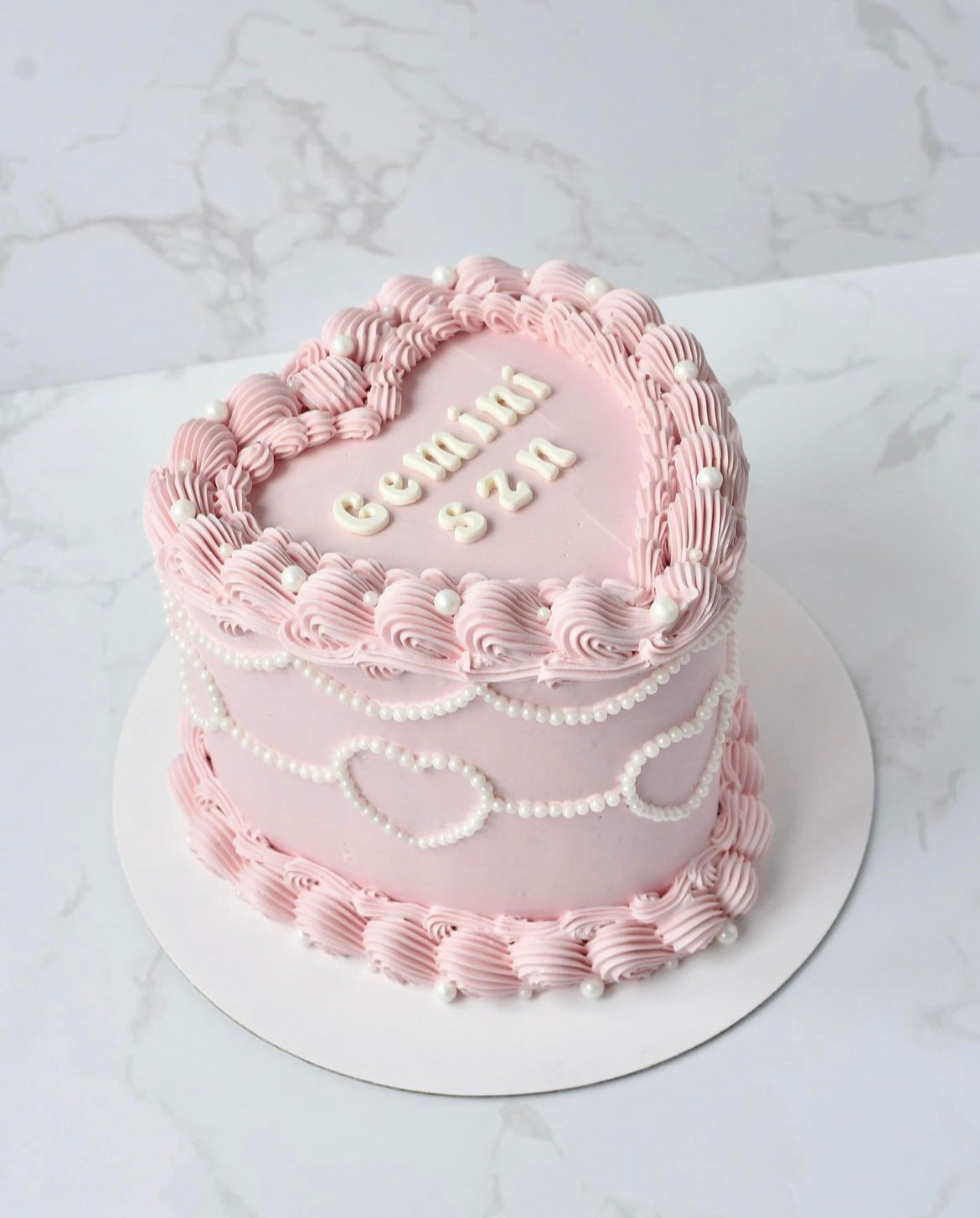 Basic Vintage Cake