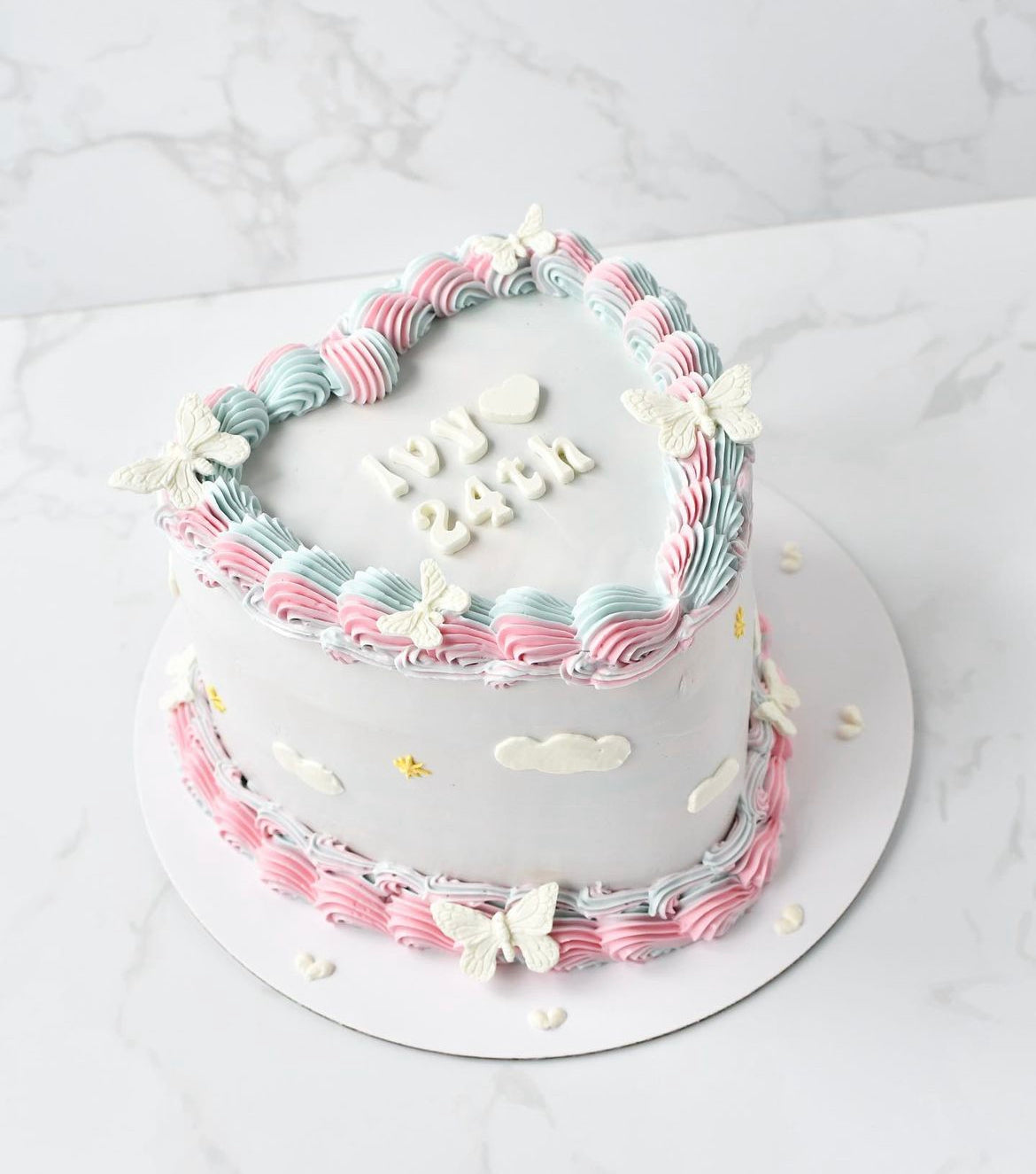 Basic Vintage Cake