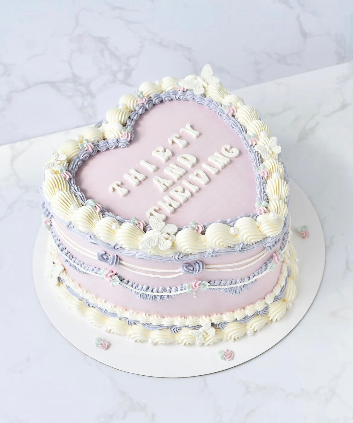 Basic Vintage Cake